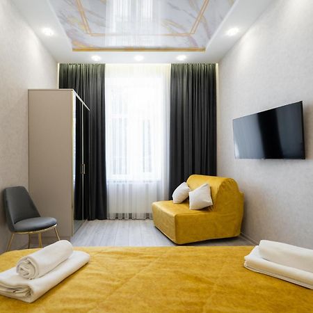 Rynok Square City Center Two Bedroom Apartment! Lviv Exterior foto