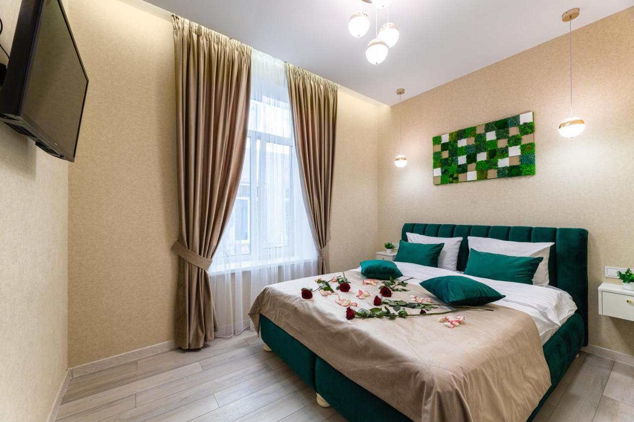 Rynok Square City Center Two Bedroom Apartment! Lviv Exterior foto