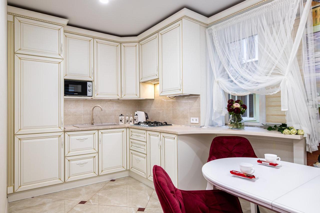 Rynok Square City Center Two Bedroom Apartment! Lviv Exterior foto
