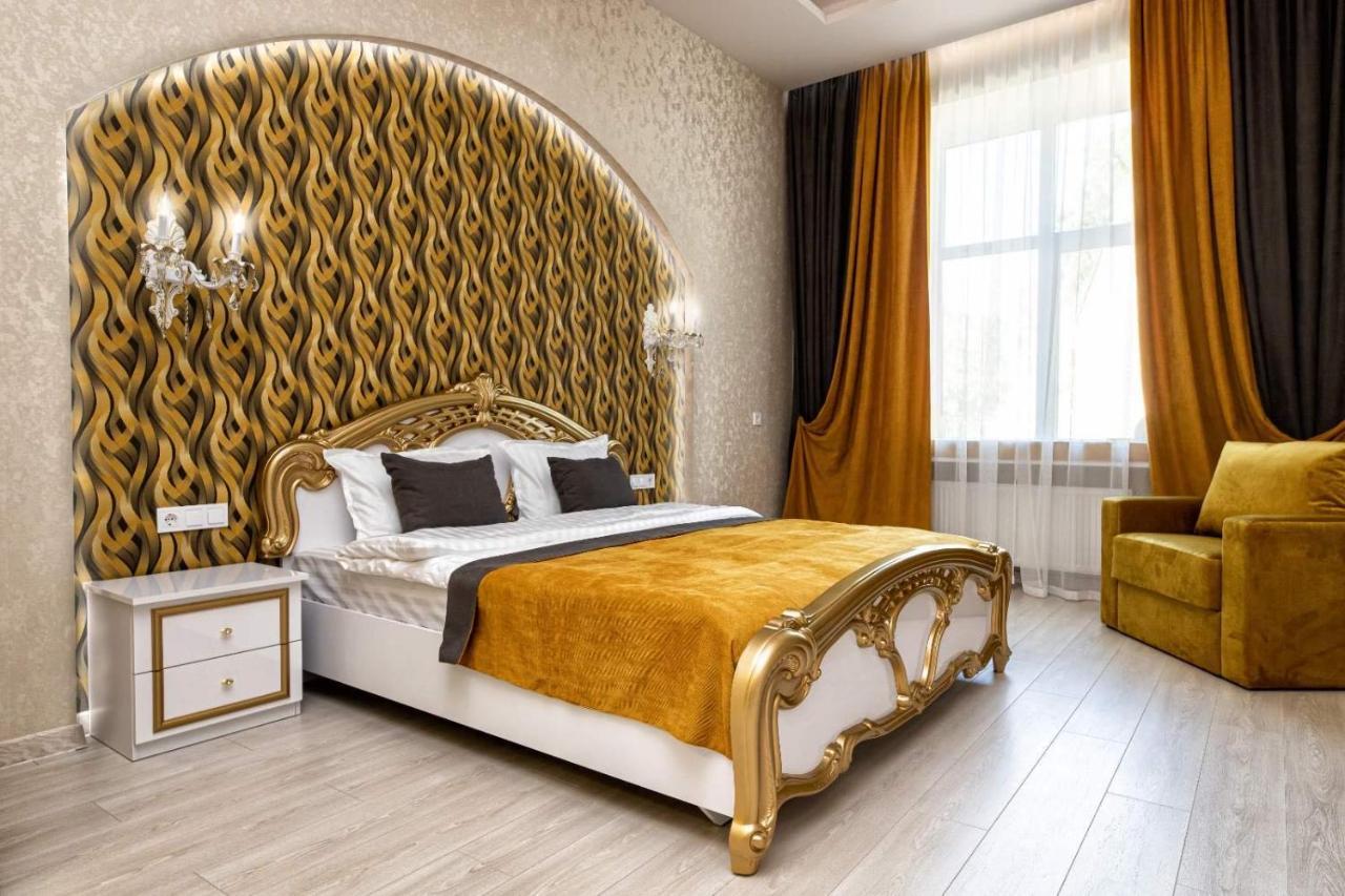 Rynok Square City Center Two Bedroom Apartment! Lviv Exterior foto